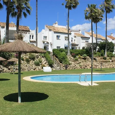 Casa Adosada En Holiday home Estepona